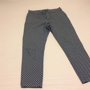 GAP pattern khakis blue and white size 4.